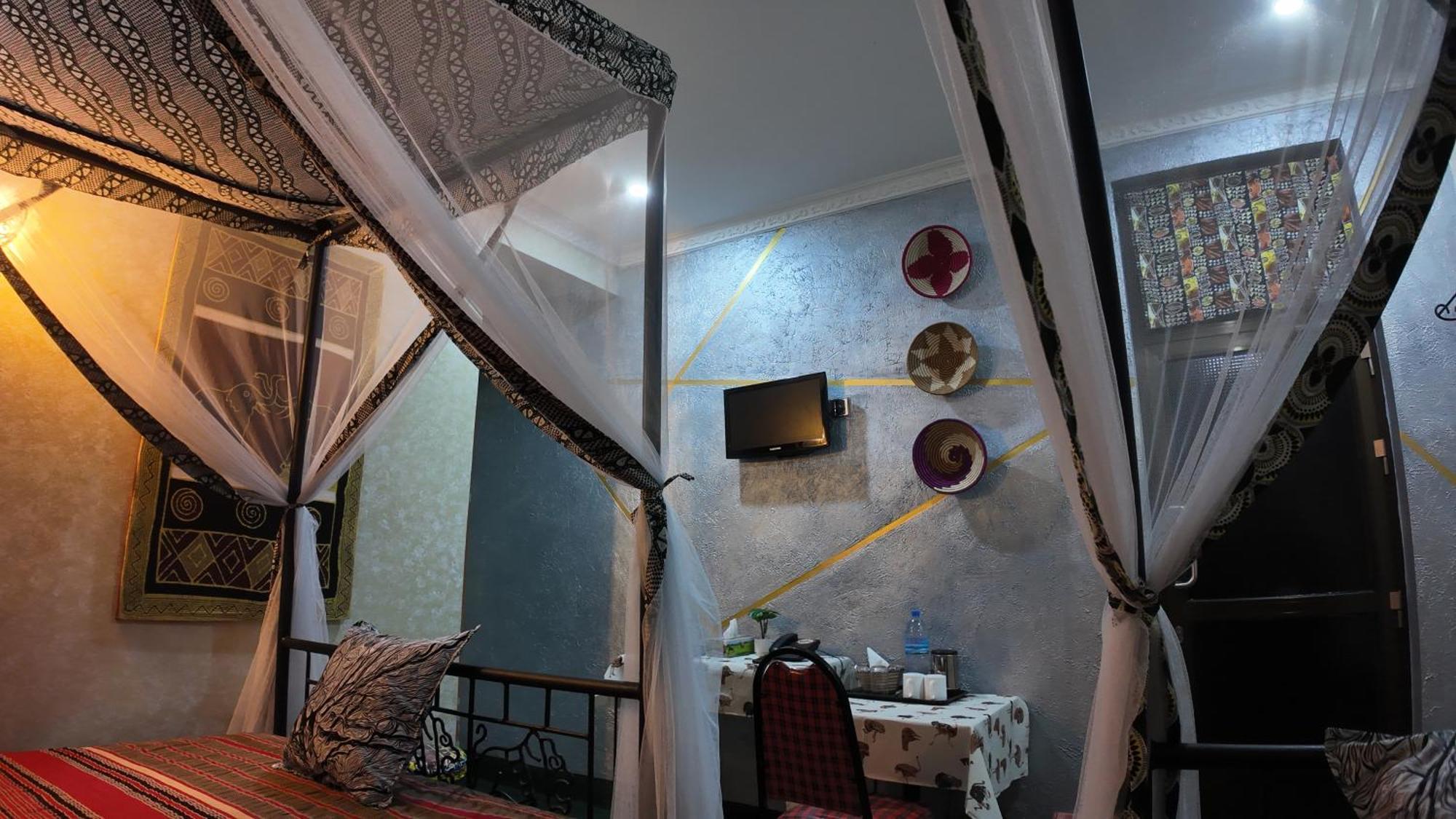 Korona House Hotel アルーシャ エクステリア 写真