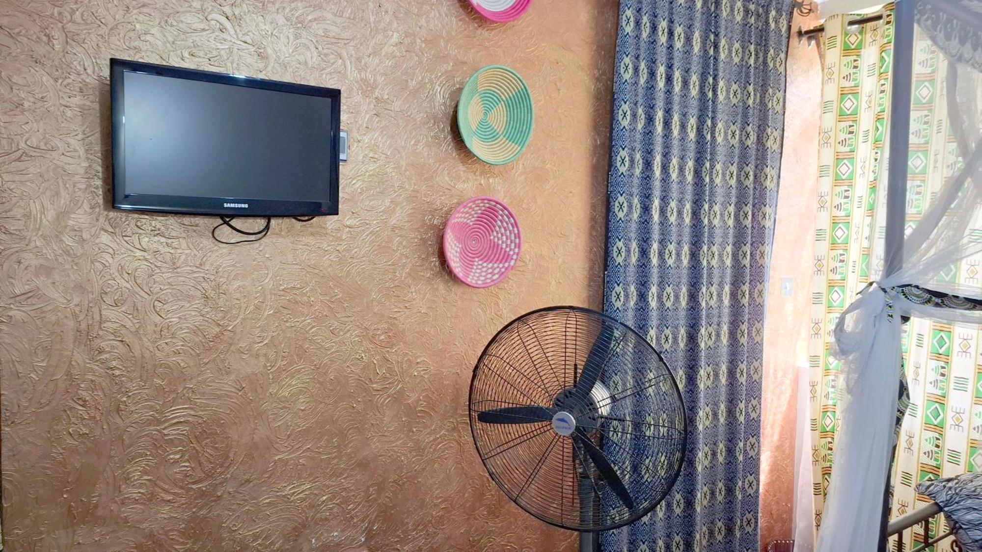 Korona House Hotel アルーシャ エクステリア 写真