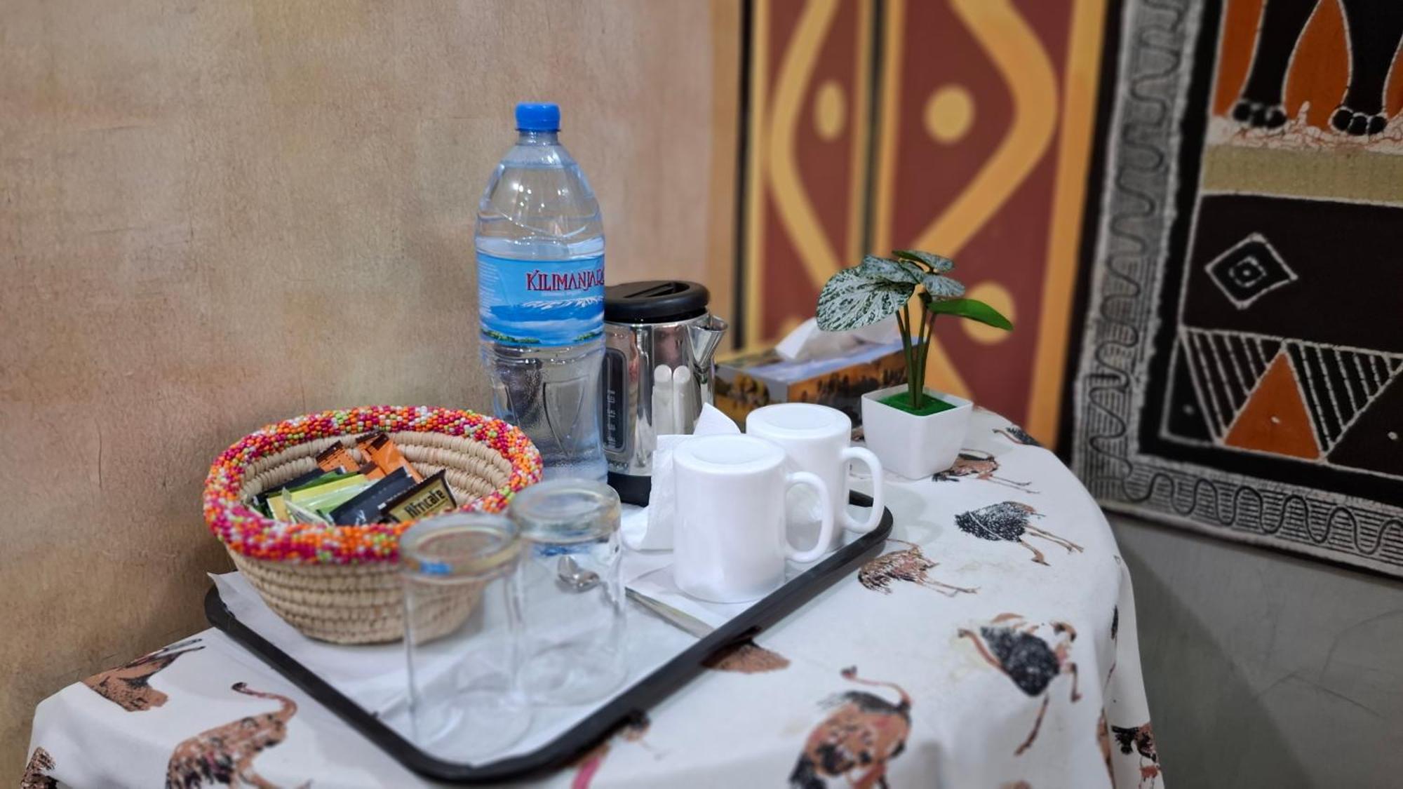 Korona House Hotel アルーシャ エクステリア 写真